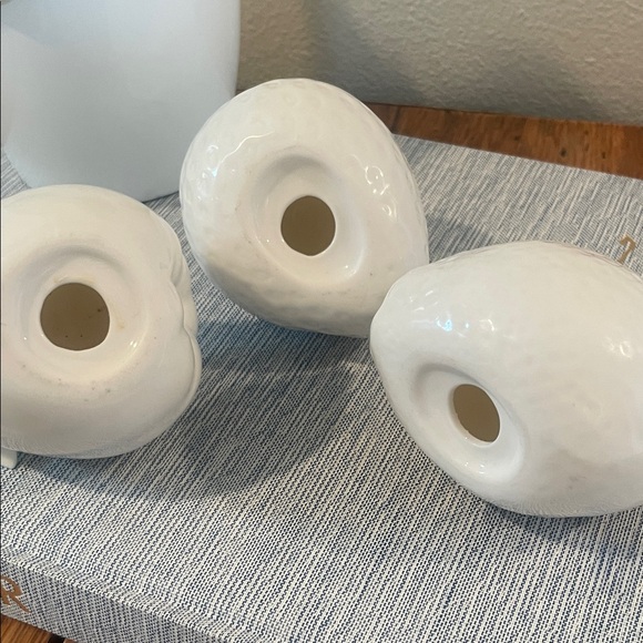 Vintage Blanc de Chine Style Ceramic Fruit Set – Lemon, Pear & Strawberry - Picture 12 of 13